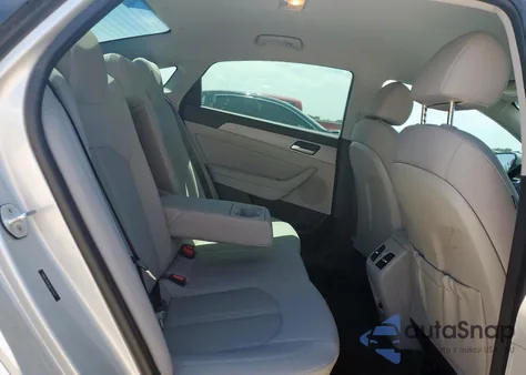 2019 Hyundai Sonata Limited из США, поврежденный, VIN 5NPE34AF3KH771971